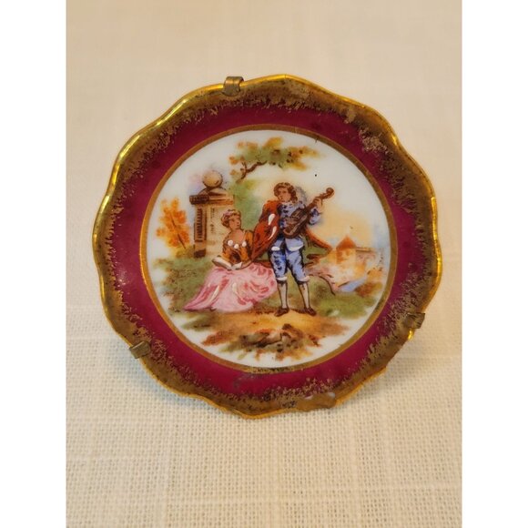 Vntg Limoges France Miniature Plate Porcelain W/ Gold Trim & Stand Courting 1.5" - Picture 8 of 8